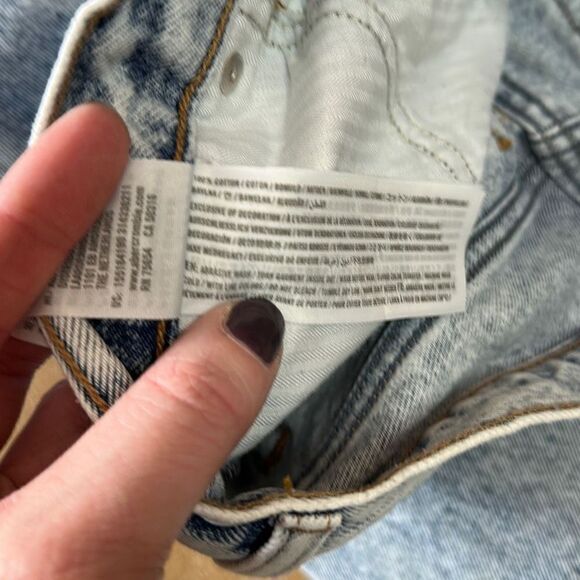 Abercrombie High Rise Mom Jean - Picture 4 of 4